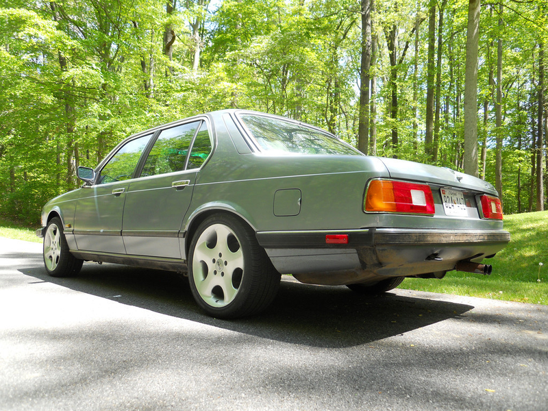 Illustration for article titled $3,750, This BMW Is Kind Of A Grey Area